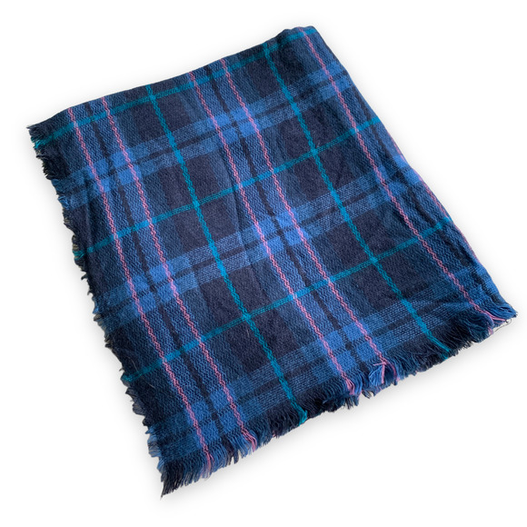 OVERSIZE blue/green plaid lightweight classic fringed blanket scarf ONE SIZE - Picture 2 of 3